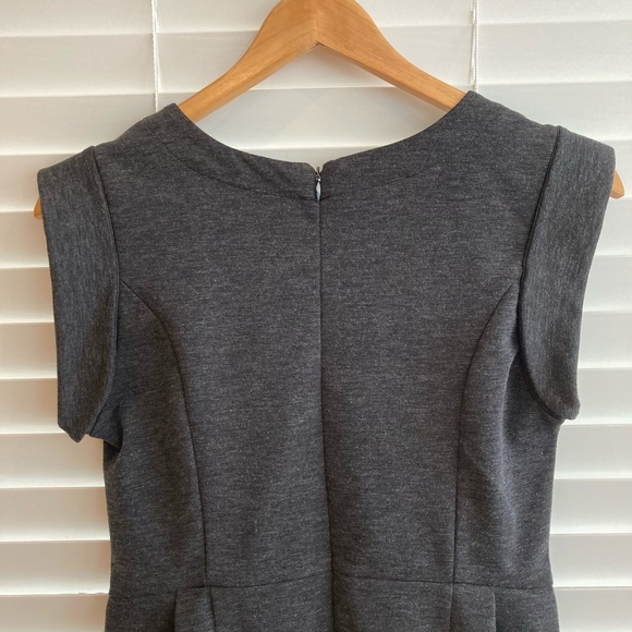 Forever 21 Grey Dress Sz: Small - Picture 5 of 8